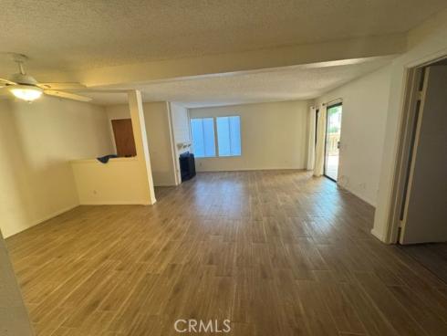 4831  Lago  102  Drive, Huntington Beach, CA