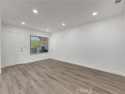 6672  Sun  B  Drive, Huntington Beach, CA