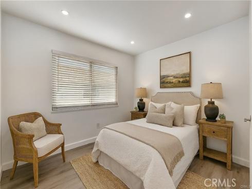 6672  Sun  B  Drive, Huntington Beach, CA