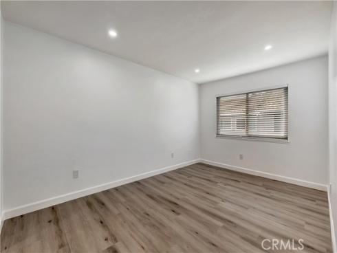 6672  Sun  B  Drive, Huntington Beach, CA