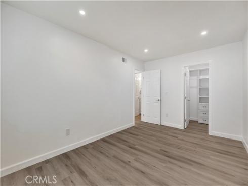 6672  Sun  B  Drive, Huntington Beach, CA