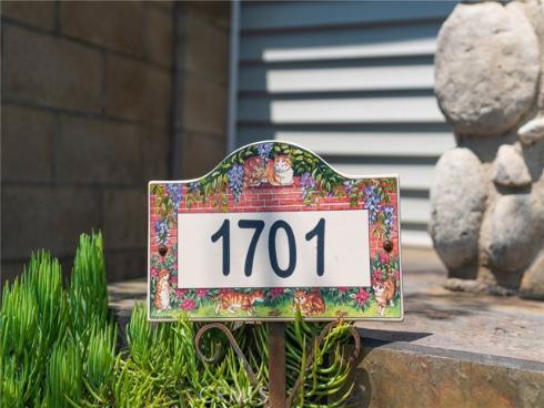 1701  Lake   Street, Huntington Beach, CA