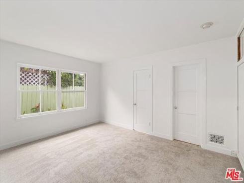 949  10th   Street, Huntington Beach, CA