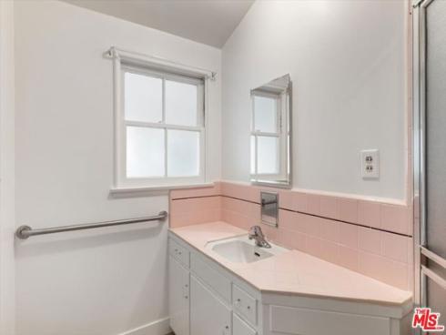 949  10th   Street, Huntington Beach, CA