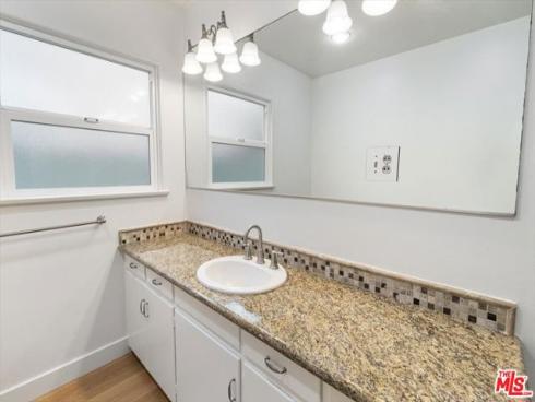 949  10th   Street, Huntington Beach, CA