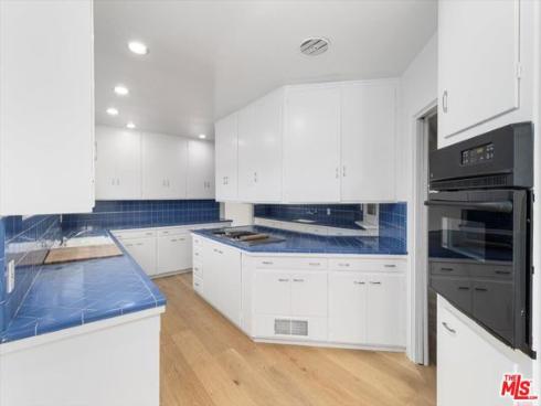 949  10th   Street, Huntington Beach, CA