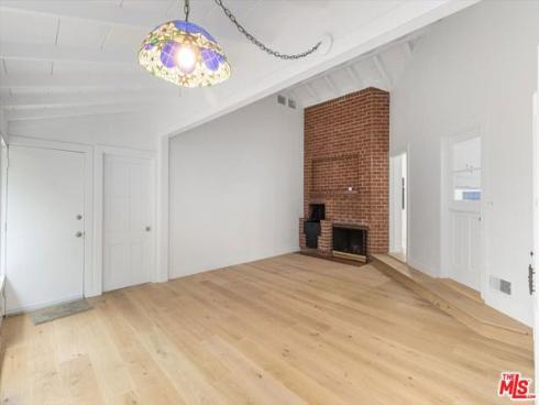 949  10th   Street, Huntington Beach, CA