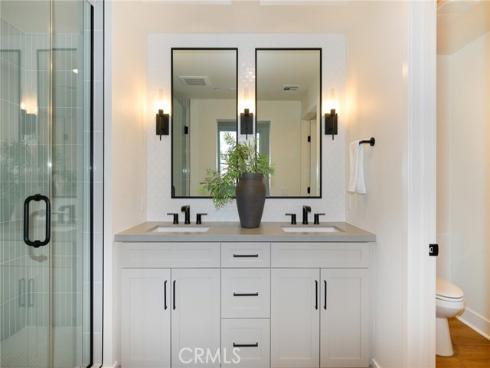 414  Main  400 , Huntington Beach, CA