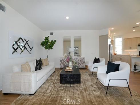 414  Main  400 , Huntington Beach, CA