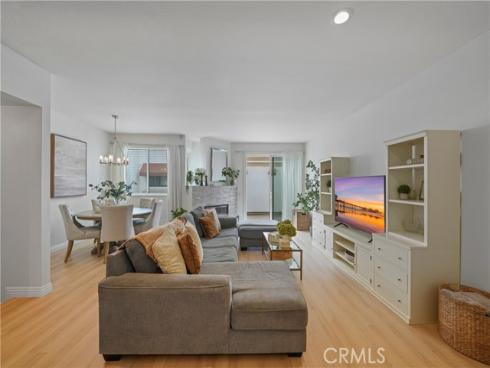 19581  Pompano Ln  107 , Huntington Beach, CA