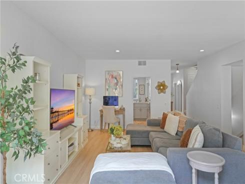 19581  Pompano Ln  107 , Huntington Beach, CA