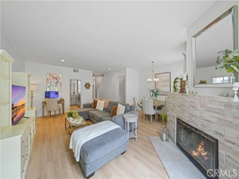 19581  Pompano Ln  107 , Huntington Beach, CA