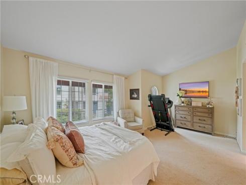 19581  Pompano Ln  107 , Huntington Beach, CA