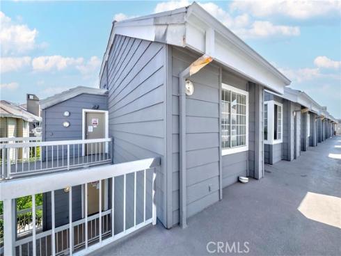 20301  Bluffside  D401  Circle, Huntington Beach, CA