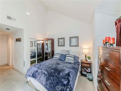 20301  Bluffside  D401  Circle, Huntington Beach, CA