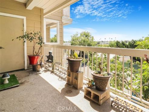 20331  Bluffside  A222  Circle, Huntington Beach, CA