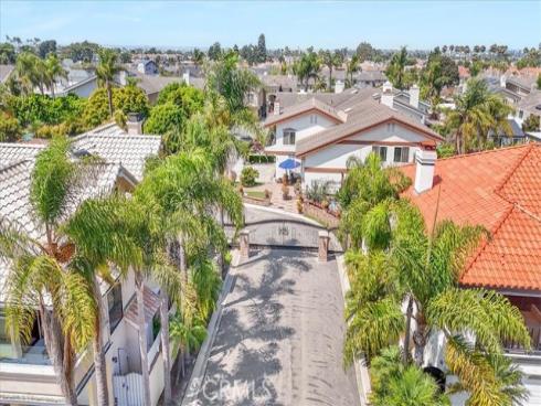 17182  Hillside   Circle, Huntington Beach, CA