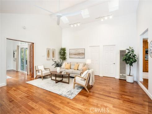 118  Adams   Avenue, Huntington Beach, CA