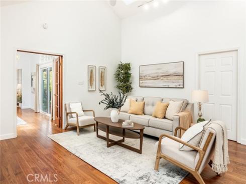 118  Adams   Avenue, Huntington Beach, CA