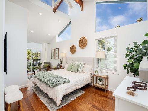 118  Adams   Avenue, Huntington Beach, CA