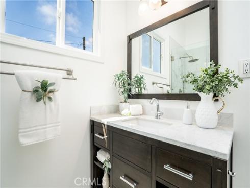 118  Adams   Avenue, Huntington Beach, CA