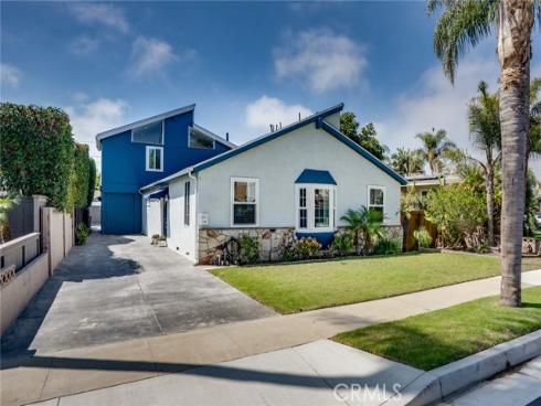 118  Adams   Avenue, Huntington Beach, CA