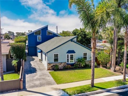 118  Adams   Avenue, Huntington Beach, CA