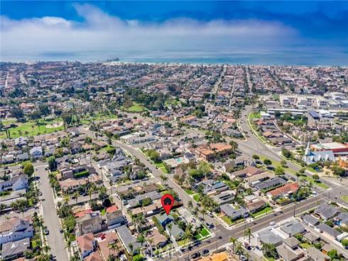 118  Adams   Avenue, Huntington Beach, CA