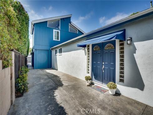 118  Adams   Avenue, Huntington Beach, CA
