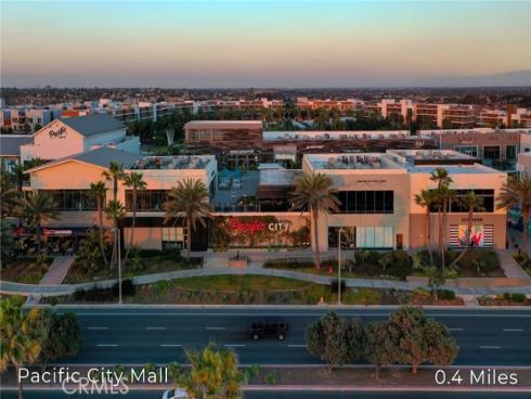 414 Main 420 Street, Huntington Beach, CA