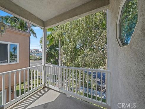 1208  California   Street, Huntington Beach, CA