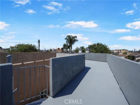 1208  California   Street, Huntington Beach, CA