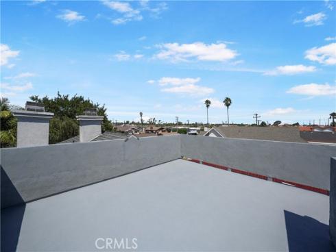 1208  California   Street, Huntington Beach, CA