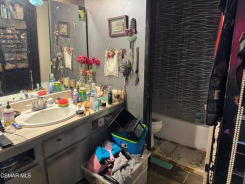 219  Portland   Avenue, Huntington Beach, CA