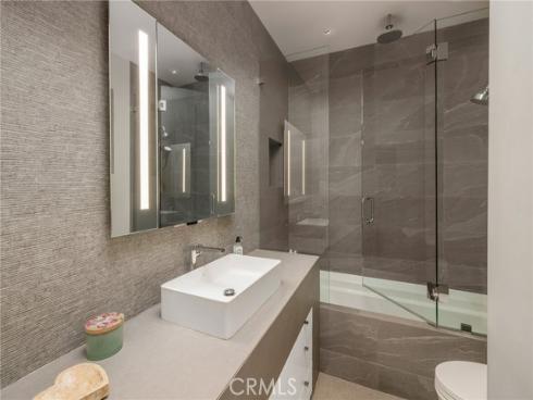 1112  Park   Street, Huntington Beach, CA