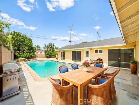 20401  Somerville   Lane, Huntington Beach, CA