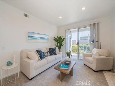 20371  Bluffside  B214  Circle, Huntington Beach, CA