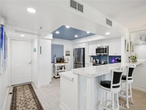 200  Pacific Coast  130 , Huntington Beach, CA