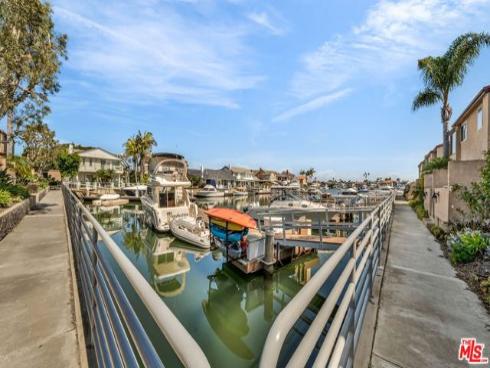 17009  Bluewater  88  Lane, Huntington Beach, CA