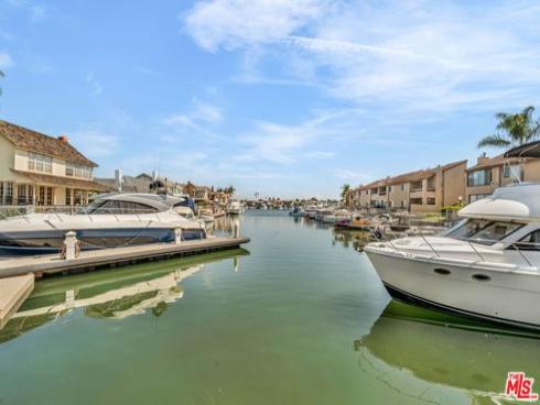 17009  Bluewater  88  Lane, Huntington Beach, CA