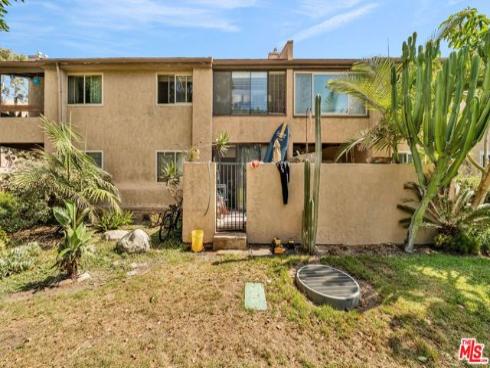 17009  Bluewater  88  Lane, Huntington Beach, CA