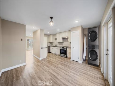 2612  Del Way  B , Huntington Beach, CA