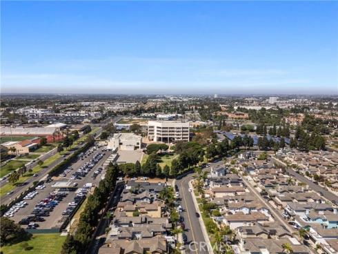 1824  Park   Street, Huntington Beach, CA