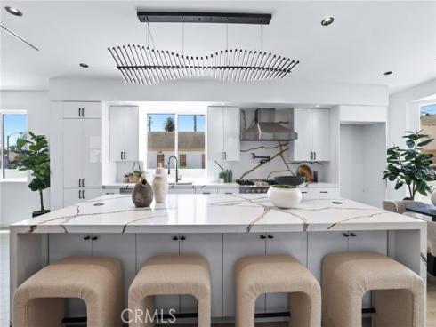 309  8th   Street, Huntington Beach, CA