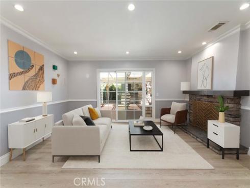 19922  Carmania   Lane, Huntington Beach, CA