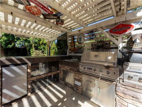 19922  Carmania   Lane, Huntington Beach, CA