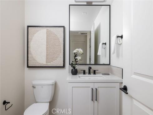 414  Main  330  Street, Huntington Beach, CA