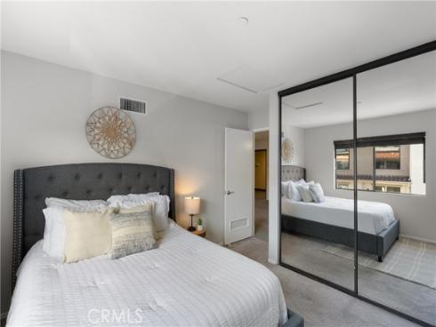 18900  Delaware  48  Street, Huntington Beach, CA