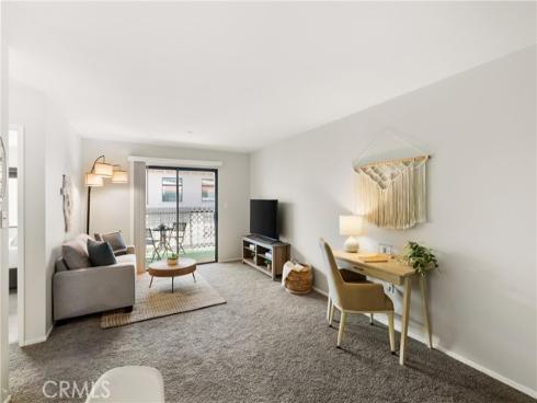 18900  Delaware  48  Street, Huntington Beach, CA