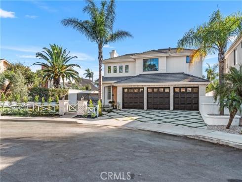 6776  Findley   Circle, Huntington Beach, CA